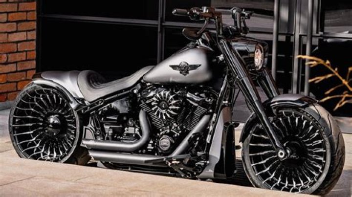 02 November 2015 Harleys and Heels