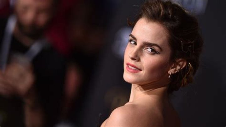 15 Absolute Stunning Actresses Under 30 In 2019
