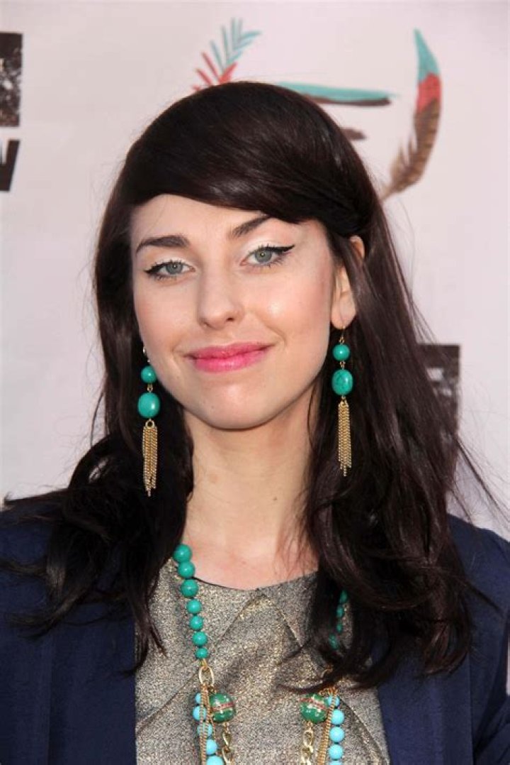 178 best Muse Kimbra Johnson images on Pinterest