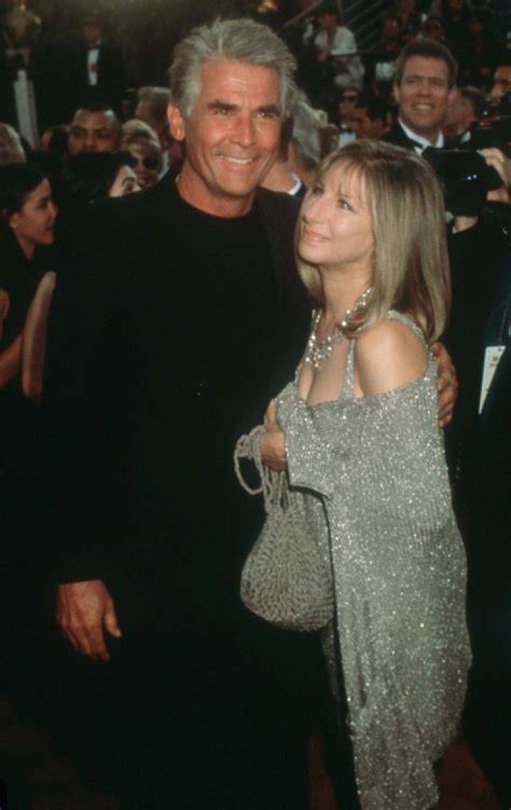 24+ Barbra Streisand Height And Weight UzoamakaKenzi