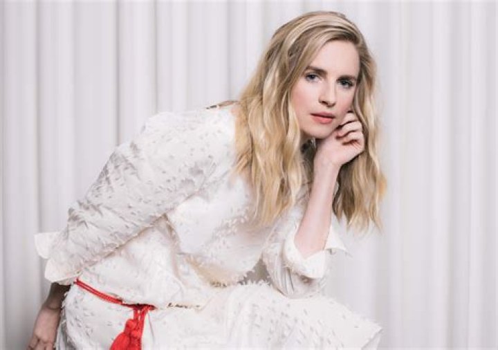 2560x1800 Resolution Brit Marling The Oa Actress 2560x1800 Resolution