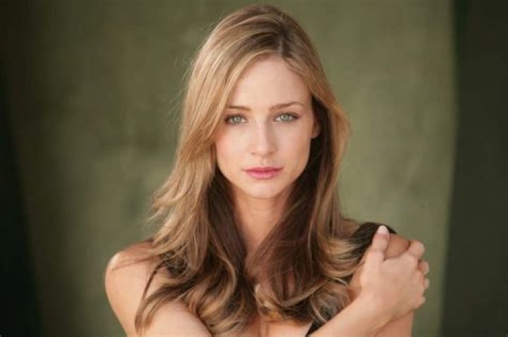 40 Hot Photos Of Katharine Towne Will Make You Feel Better 12thBlog