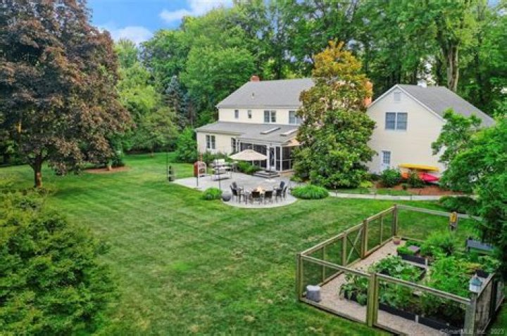 440 Redding Rd, Fairfield, CT 06824 MLS 170584326 Redfin