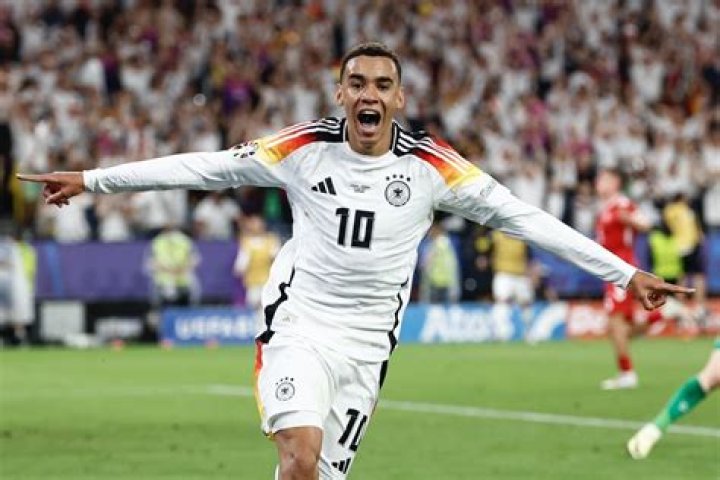 45+ Listen von Jamal Musiala Fifa 21 Ultimate Team? Born in germany