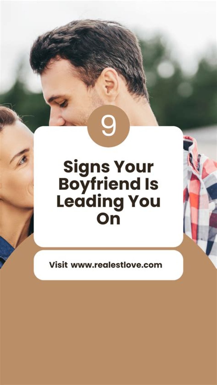 5 signs your boyfriend loves you Love you, Relationship quotes