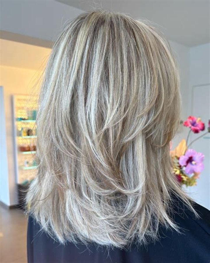 50 Best Medium Length Layered Haircuts in 2024 Hair Adviser
