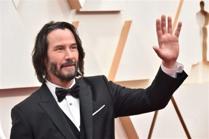 6 Reasons Why Keanu Reeves Is The Greatest Guy