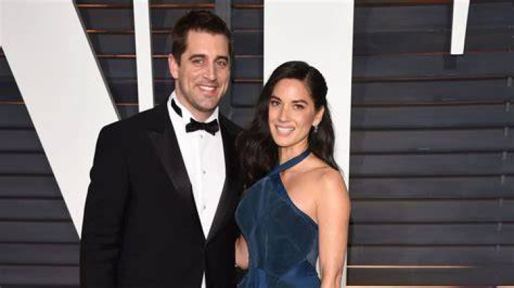 Aaron Rodgers & Olivia Munn Are They Married? Engaged?