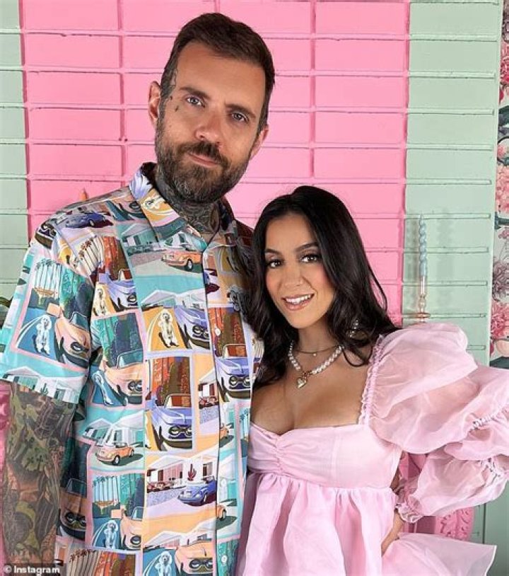 Adam 22 Wife Who Is The American Youtuber Married To? OtakuKart