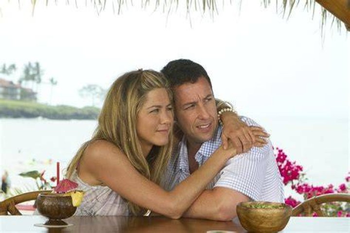 Adam Sandler e Jennifer Aniston v&atilde;o estrelar com&eacute;dia da Netflix