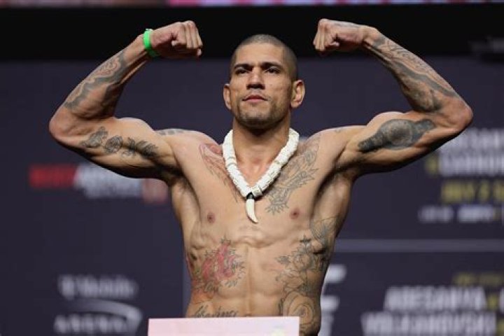 Alex Pereira's bio family, background, net worth, career earnings