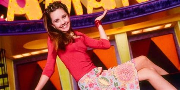 Amanda Bynes will REUNITE with her All That costars trends now