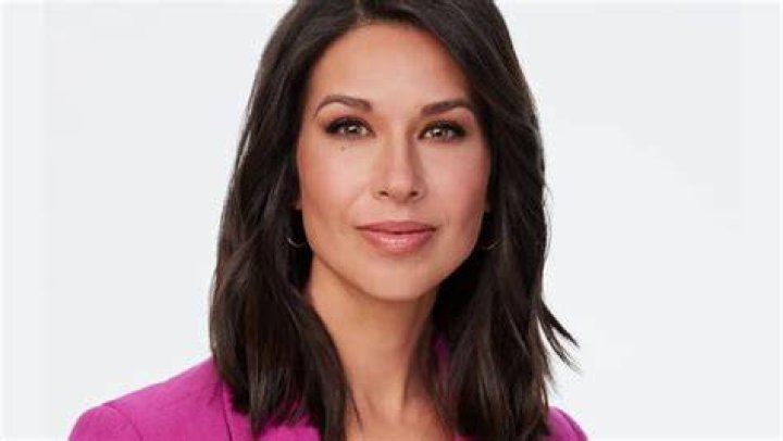 Ana Cabrera Bio, Wiki, Age, Family, Husband, CNN, Neck, Salary and Net Worth