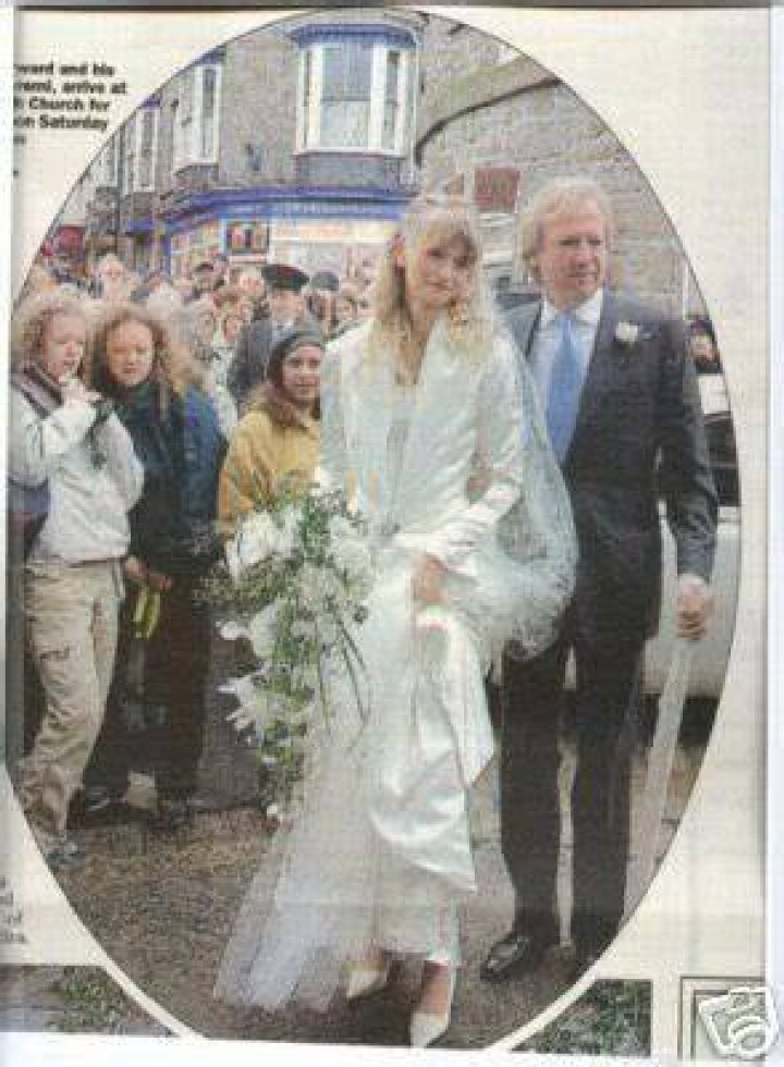 Ann Marie Guirron Facts about Justin Hayward's Wife
