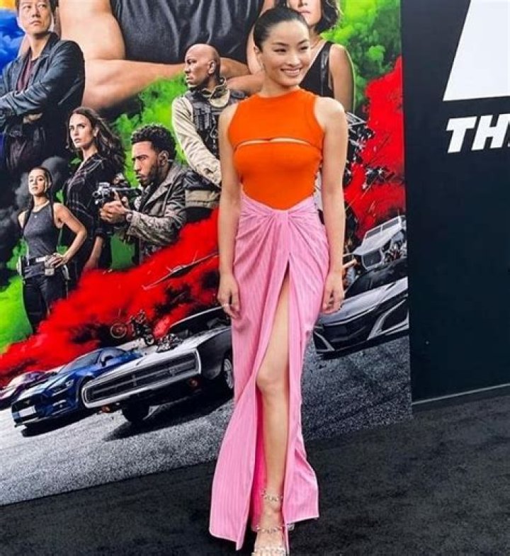 Anna Sawai Age, Net Worth, Boyfriend, Family & Biography BigNameBio