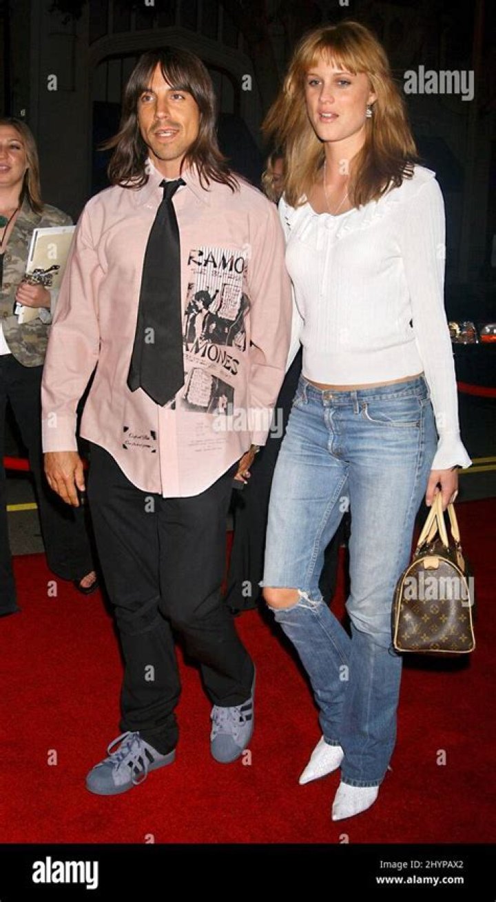Anthony kiedis girlfriend hires stock photography and images Alamy