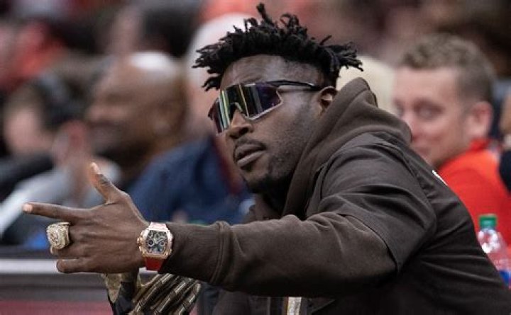 Antonio Brown reveals he&rsquo;s president of Kanye West company by spending