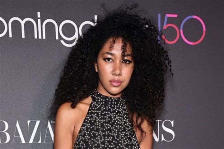 Aoki Lee Simmons Revamps Western Style in Bikini & Cowboy Boots