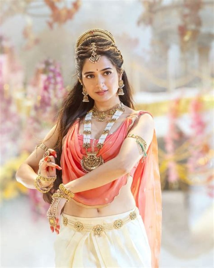 Ashika ranganath (4816x7224) r/bolly_actress_hd