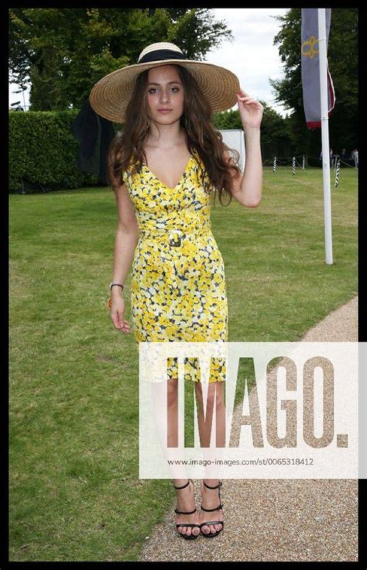 As&iacute; es Lily Atkinson, la hija del actor que da vida a Mr Bean