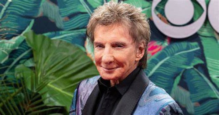Barry Manilow Health Crisis — Rushed To Hospital National Enquirer