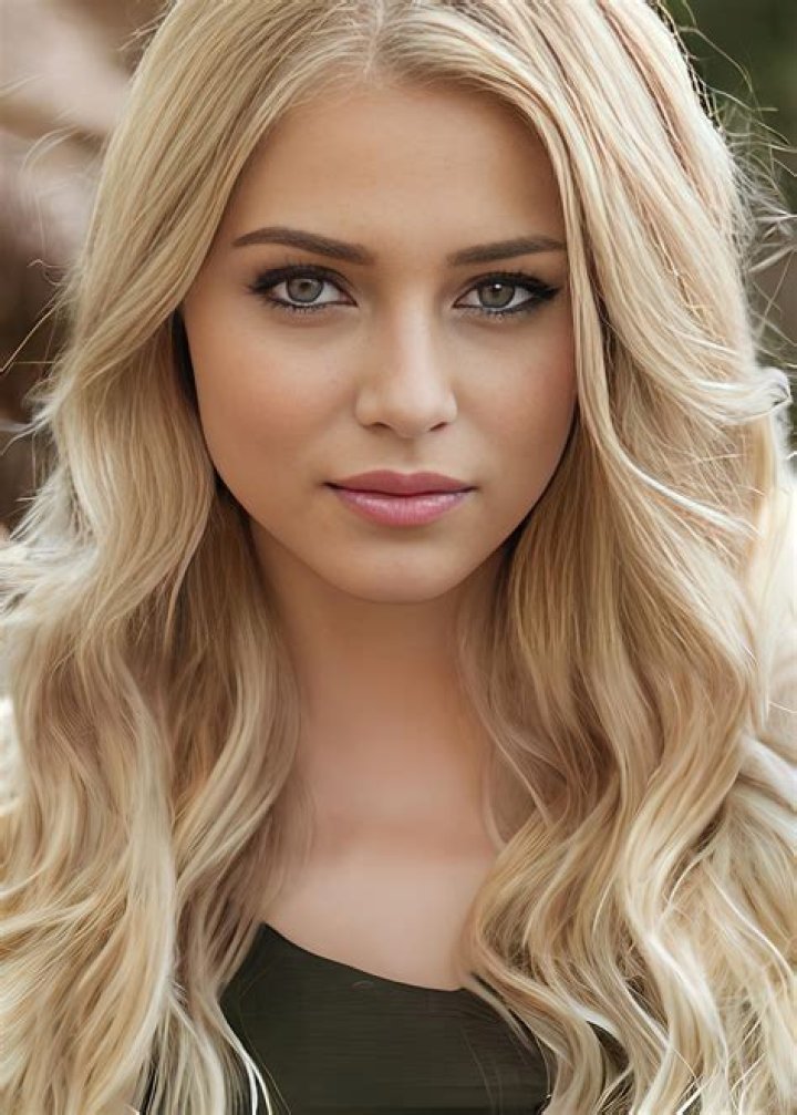 Beautiful Women Pictures, Girls, Blonde Beauty, Natalee 007, M&auml;dchen In Bikinis, Ebony