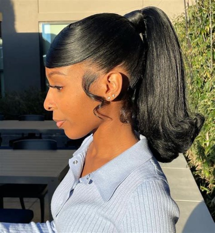 Best Natural Ponytail Hairstyles and Ideas for 2024