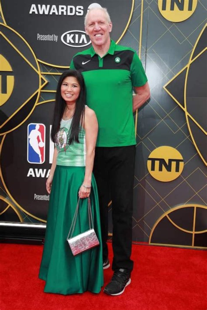 Bill Walton is Married to Wife Lori Matsuoka