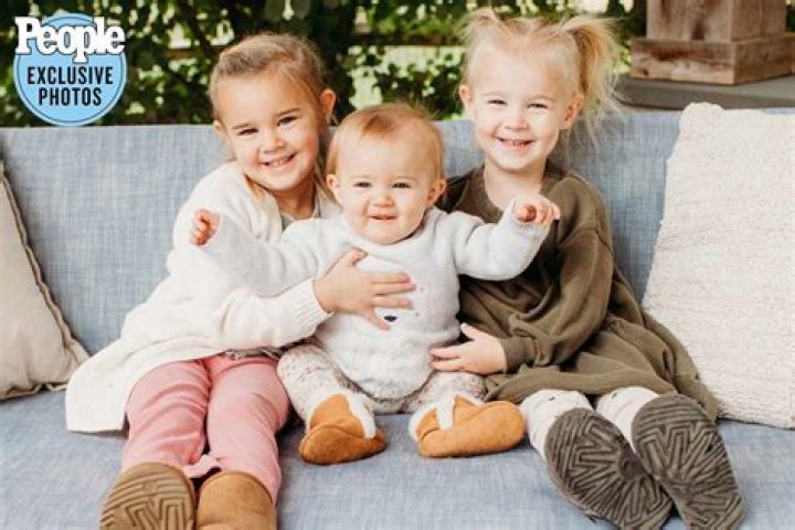 Bray Wyatt, His Sister, Daughters Wwe bray wyatt, Wrestling wwe, Wwe