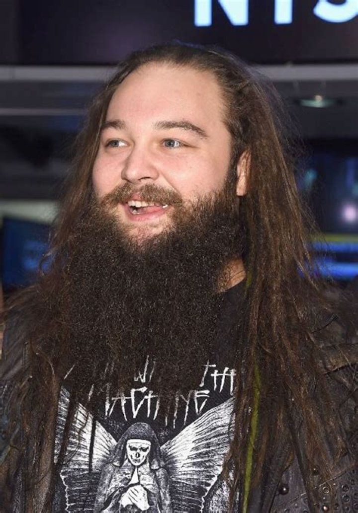 Bray Wyatt (WWE) Wiki, Age, Death, Wife, Children, Family, Biography
