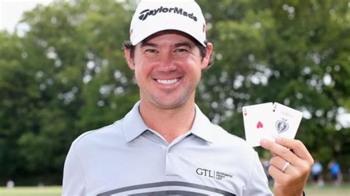 Brian Harman makes two holesinone during fourth round at the Barclays