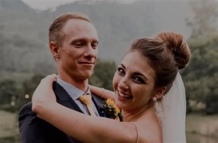 Brian Harman&rsquo;s Wife Kelly Van Slyke Instagram, Wiki, Pics, Family, Wedding, Age, How They Met