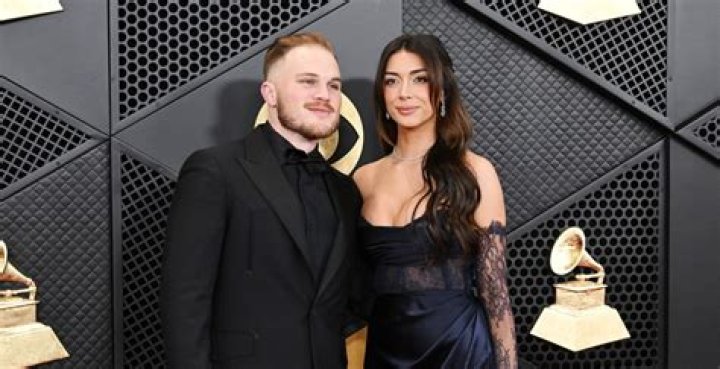 Brianna Chickenfry and Zach Bryan 'Got to Know Each Other' on 18Hour Road Trip