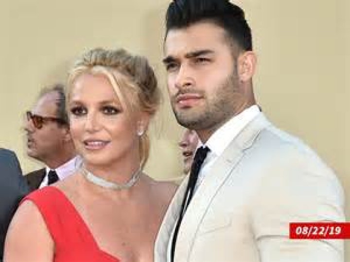 Britney Spears&rsquo; boyfriend Sam Asghari reveals he tested positive for