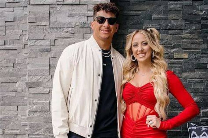Brittany Mahomes Net Worth 2024 Awards, BF & Age