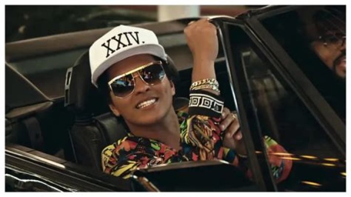 Bruno Mars Net Worth 2024 Age, Earnings, Wife and Parents