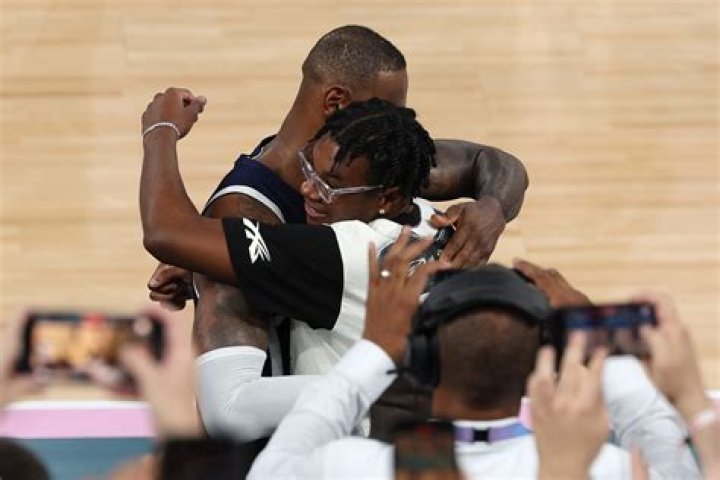 Bryce James, LeBron's son, transfers to Notre Dame High School