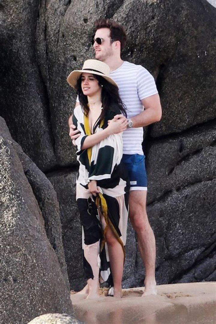 Camila Cabello Spotted Kissing Matthew Hussey in Mexico