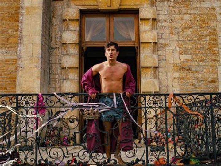 Captivating Barry Keoghan: The Allure Of Brown Eyes