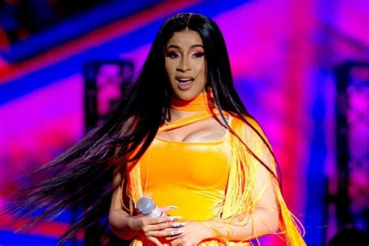 Cardi B Threw Her Wig into the Crowd During Concert, Now It's Being