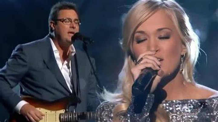 Carrie Underwood & More to Perform From Home for ACM AwardsReplacing