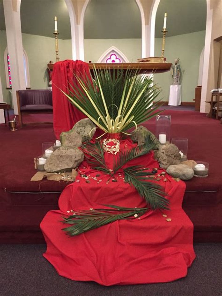 Catholic Church Palm Sunday Altar Decorations