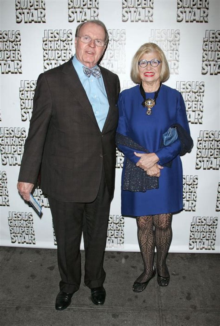 CBS Newsman Charles Osgood Dies at Home &mdash; Grieving Family Reveals Cause