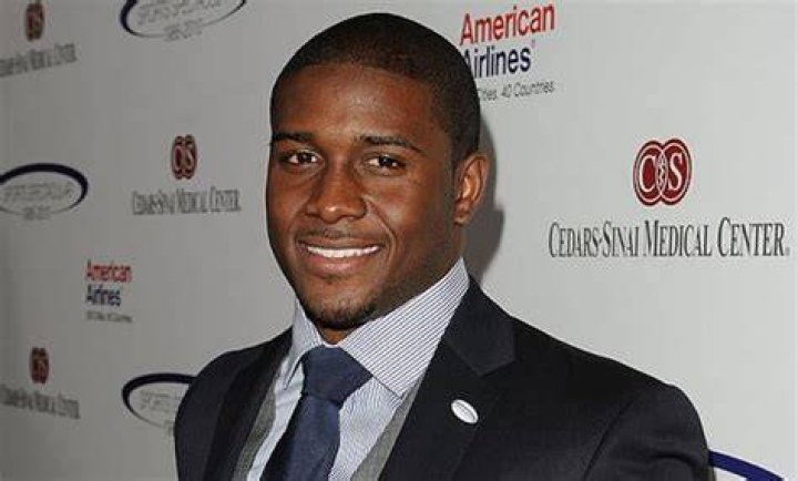 Celebspodium Celebrity Bio Media Bio Sports Bio