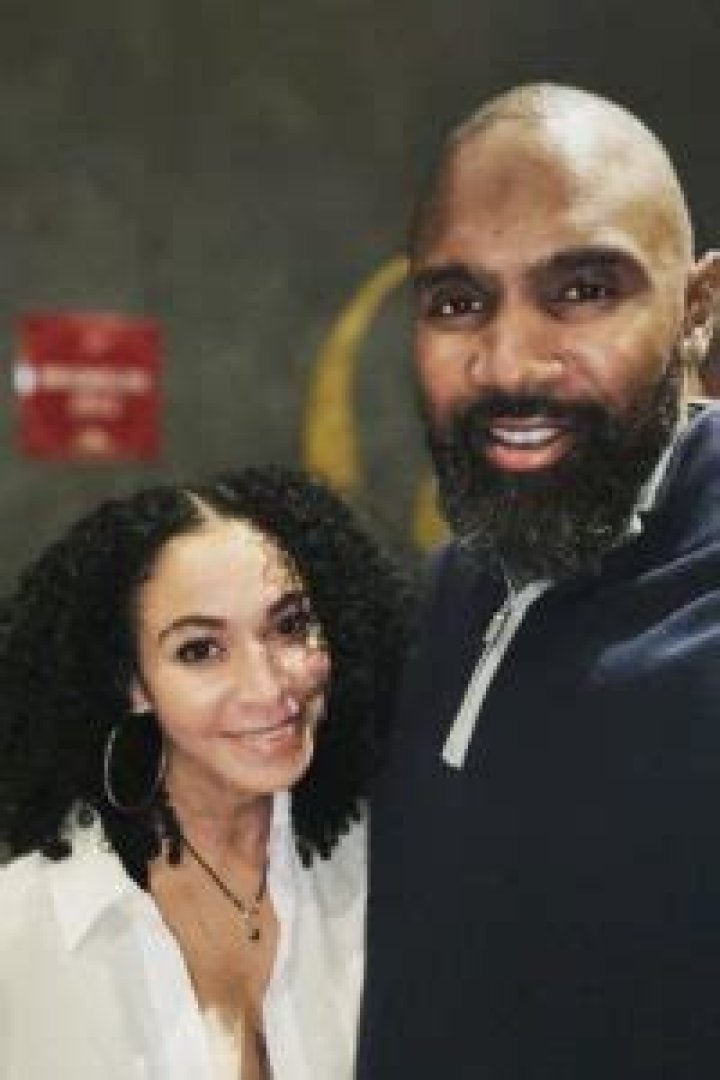 Charles Woodson Biography, Wife (April Woodson), Age, Height