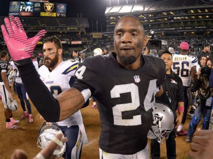 Charles Woodson will visit Raiders Tuesday, despite "standing offer