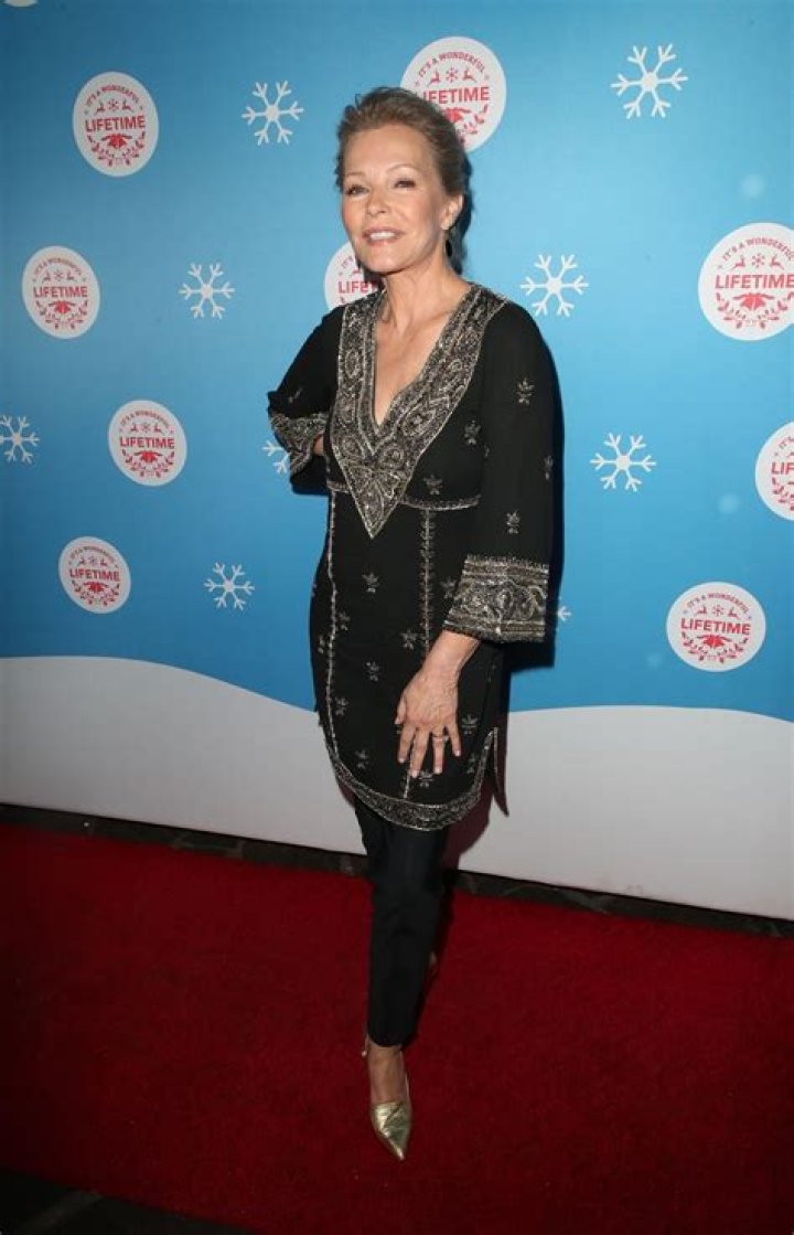 CHERYL LADD at Gingerbread House Experience in Los Angeles 11/14/2018 HawtCelebs