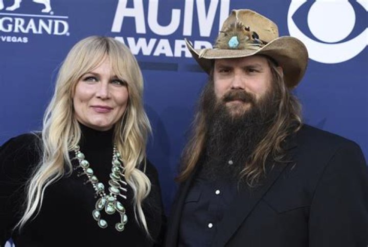 Chris Stapleton bucks country orthodoxy on 'Starting Over' Los Angeles Times