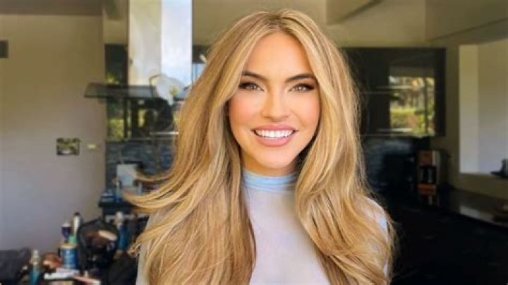 Chrishell Stause Height Ethnicity, Boyfriend, Siblings, Nationality