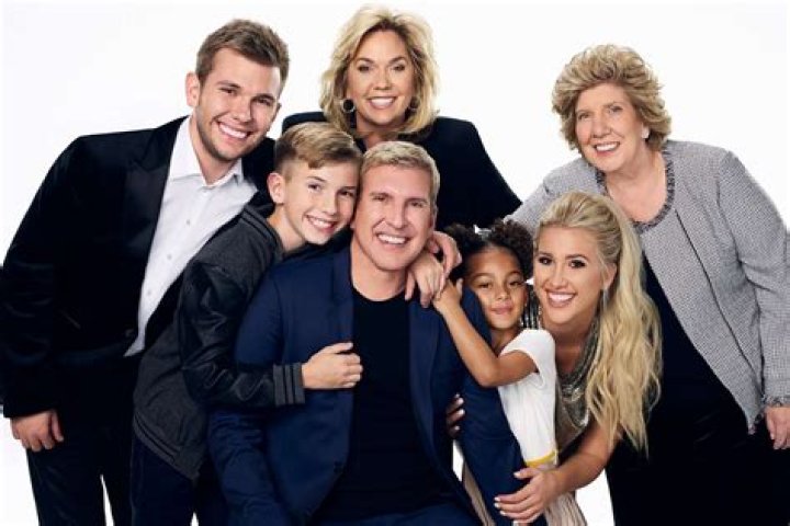Chrisley Knows Best Preview Nanny Faye Is a Total "Label Ho" E! Online AP
